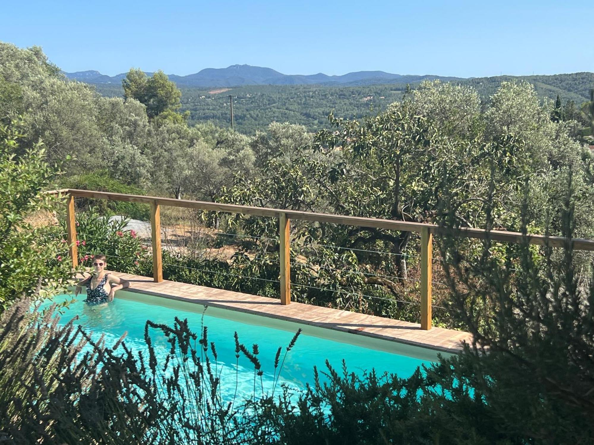Le Nid Des Arts Bed and Breakfast Tourrettes Εξωτερικό φωτογραφία